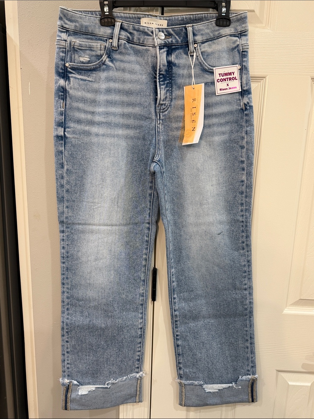 Risen Light Wash Tummy Control High Rise Straight leg Women’s Jeans Sz 15/32 - Picture 2 of 7